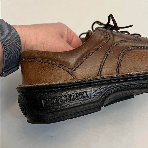 BIRKENSTOCKS BROWN LEATHER VINTAGE OXFORD SHOES - Picture 3 of 16